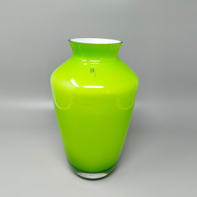 Wunderschöne grüne Vase aus den 1970ern von Ind. Vetraria Valdarnese. Hergestellt in Italien