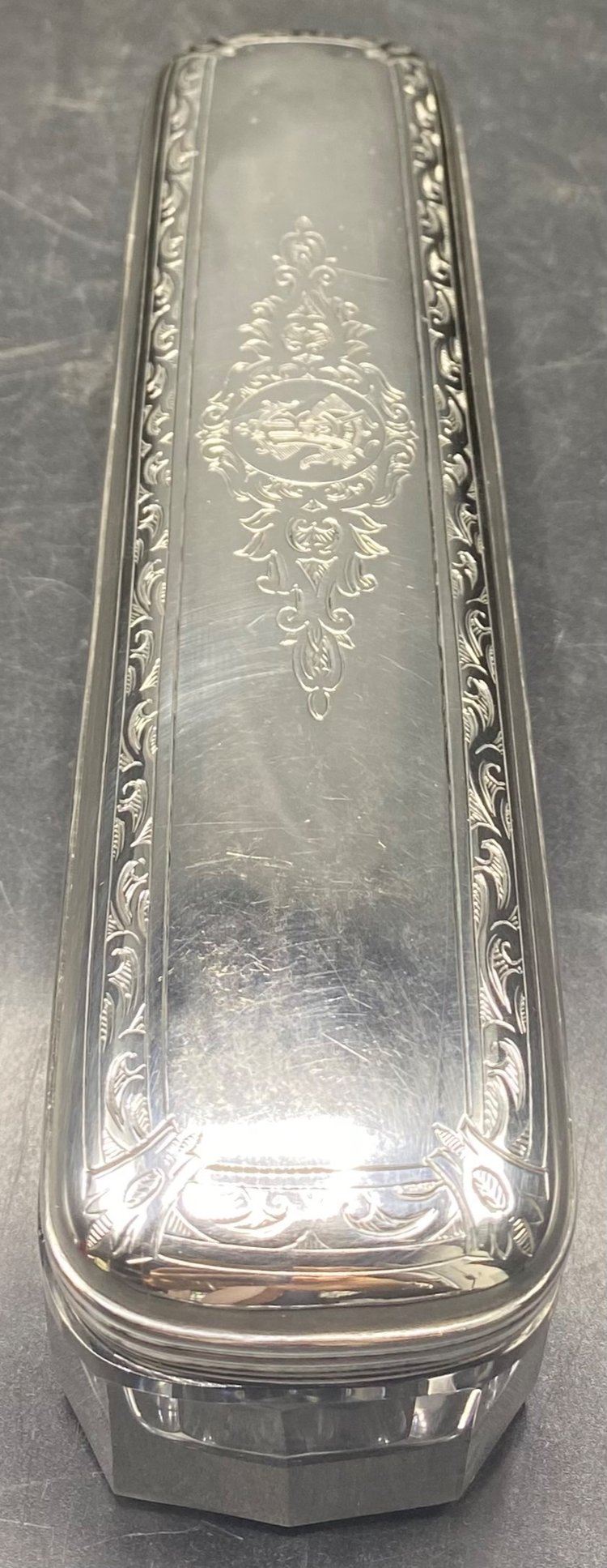 BRUSH BOX
