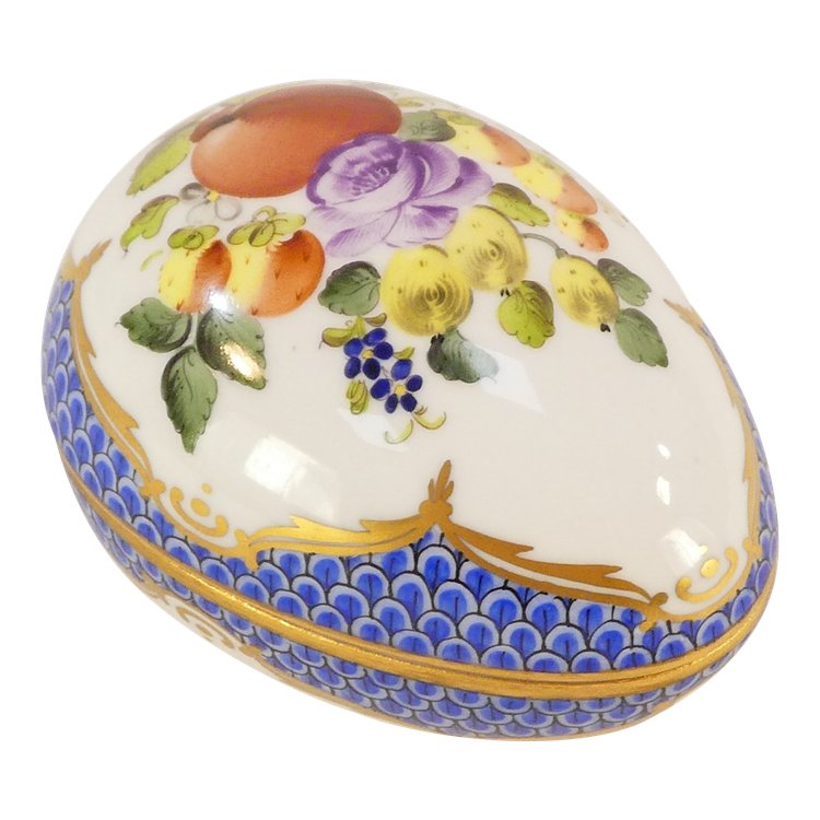 FANCY BOX Egg lying candy box HEREND HUNGARY BFR-EB BOUQUET OF FRUITS blue