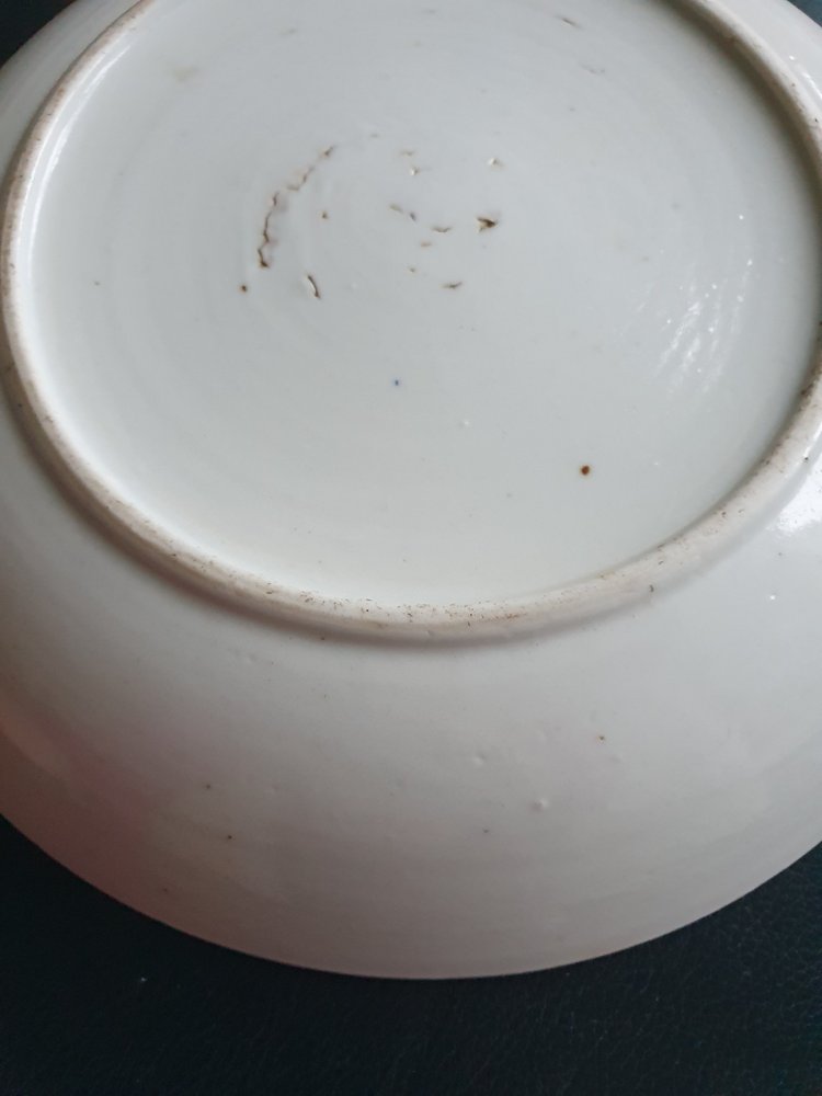 Plat en porcelaine chinoise de la période Qianlong/Jiaqing ,  21,5 cm