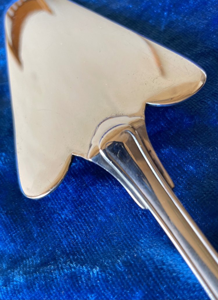 Christofle/ Cardeilhac pie server.
