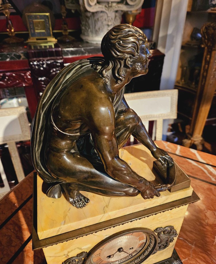 l'Arrotino, Rotatore, Le Scythe écorcheur, Bronze Sur Pendule Vers 1820