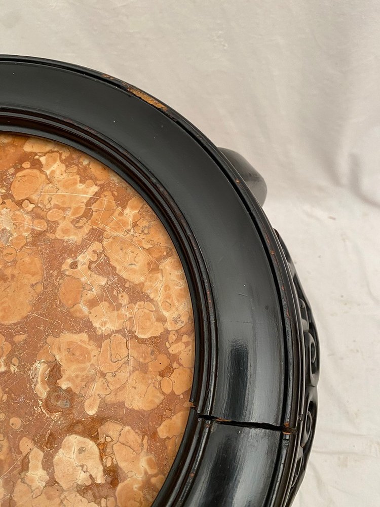 Sellette en bois laqué noir et plateau de marbre, fin XIXe dans le goût asiatique