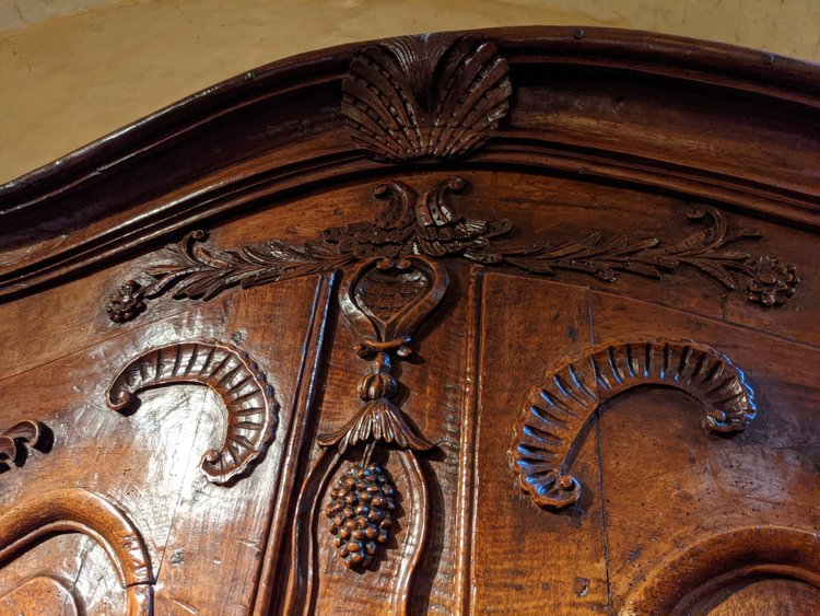 Un bellissimo guardaroba Regency