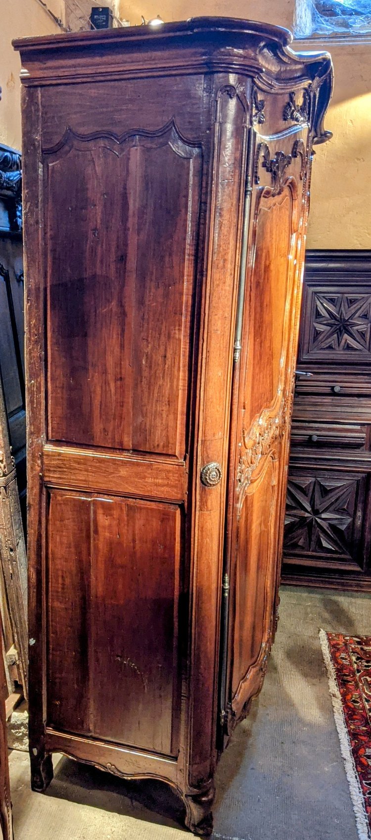Un bellissimo guardaroba Regency