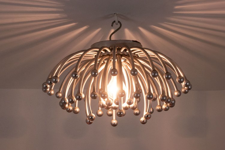 Valenti Luce für Studio Tetrarch. Hängeleuchte "Pistillo". 1970er Jahre. LS6104456M
