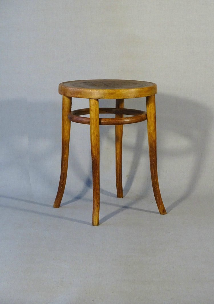 Wooden curved stool from 1905 J&J KOHN , no Thonet
