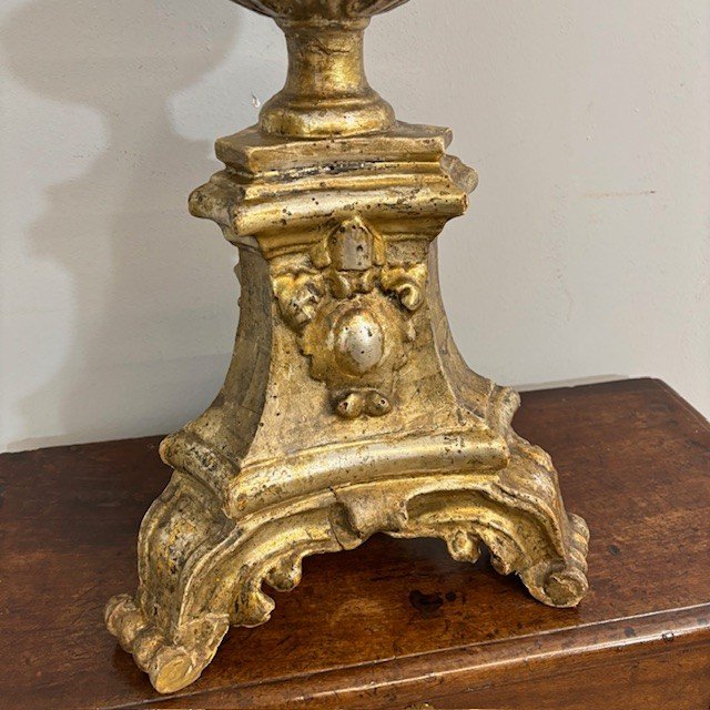 Candélabre ancien - Bougeoir doré d'époque Louis XVI vers 1770. H 104