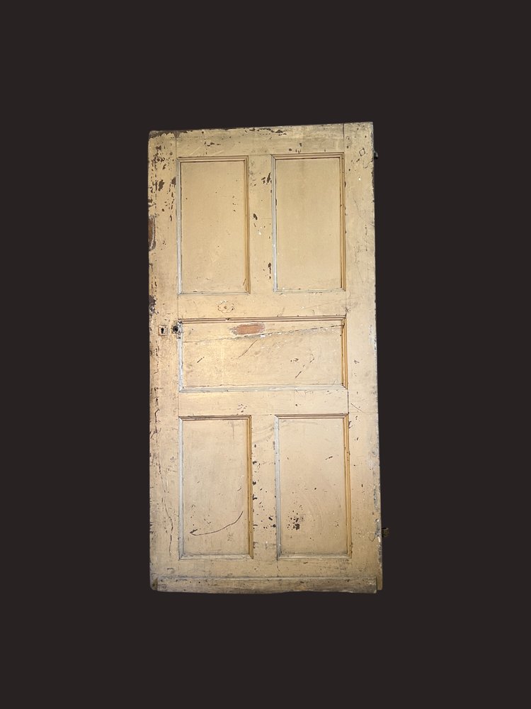 Porte en noyer 1700