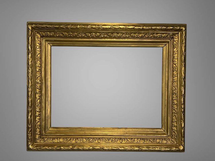 ANCIENT GOLDEN WOOD AND STUC FRAME FOR PAINTING 49 cm x 36.5 cm