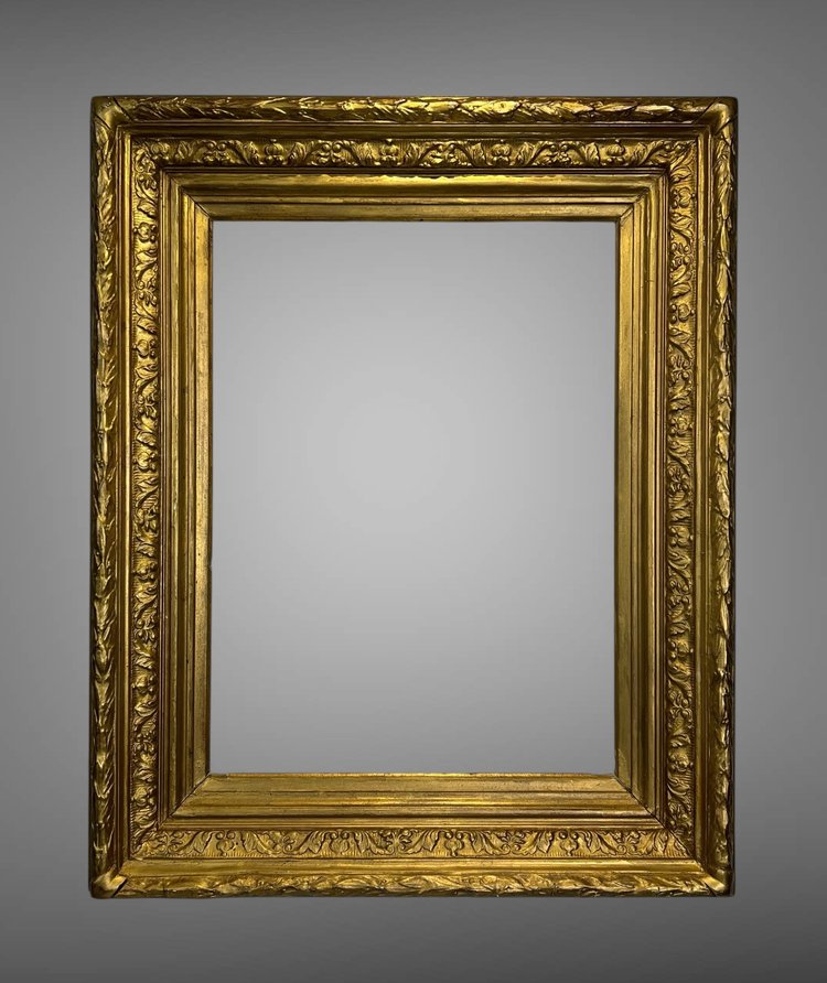 ANCIENT GOLDEN WOOD AND STUC FRAME FOR PAINTING 49 cm x 36.5 cm