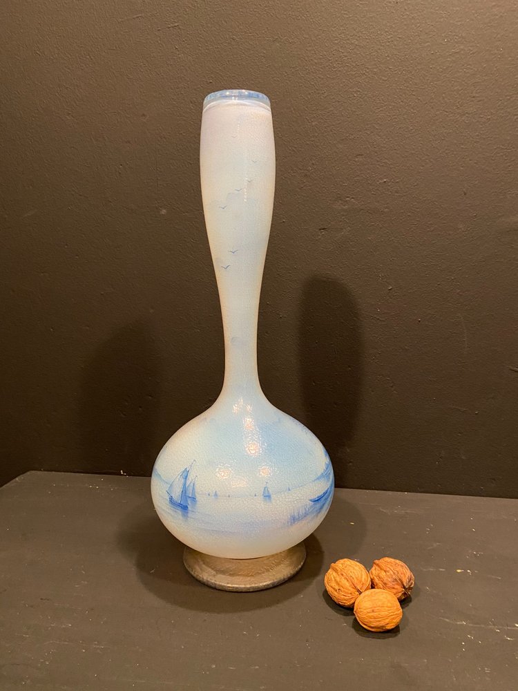 Large vase signed Daum, 37 cm high