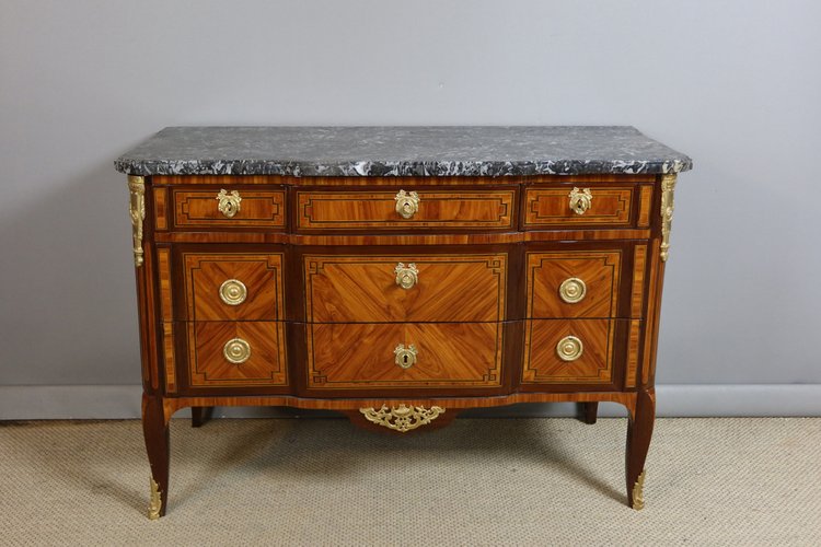 18th century chest of drawers