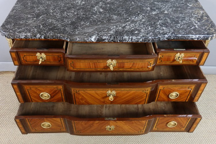 18th century chest of drawers