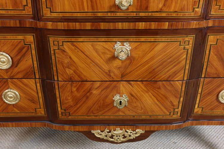 18th century chest of drawers