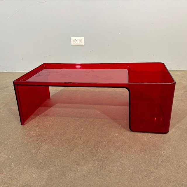 Kartell 1980 "Usame "design Patricia Urquiola table basse.  Mes 85 x 41 . h 28