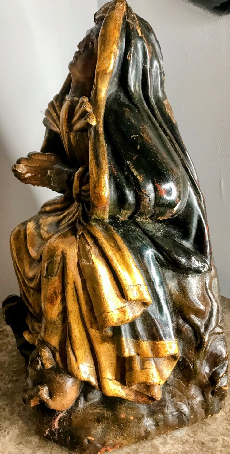 Madone hispano-flamande en bois polychrome et doré 