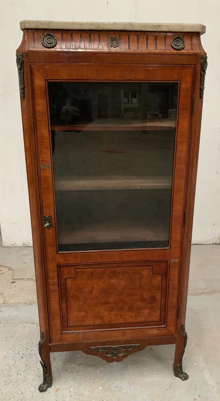 Louis XVI style one-door display cabinet in wood marquetry XX century