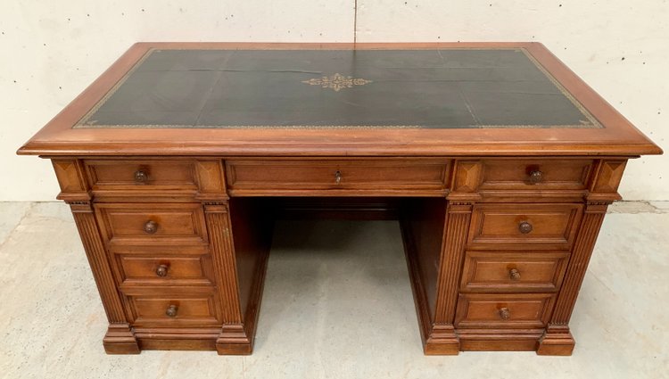 Bureau Napoléon III a caissons en noyer massif XIX siècle