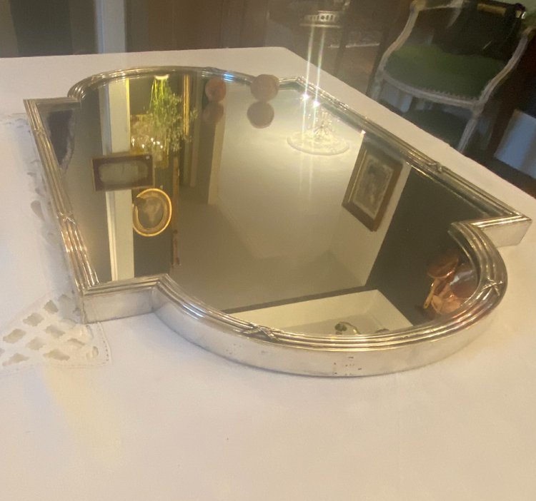 table centrepiece in silver-plated metal