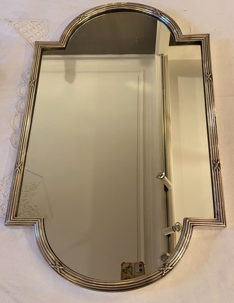 table centrepiece in silver-plated metal