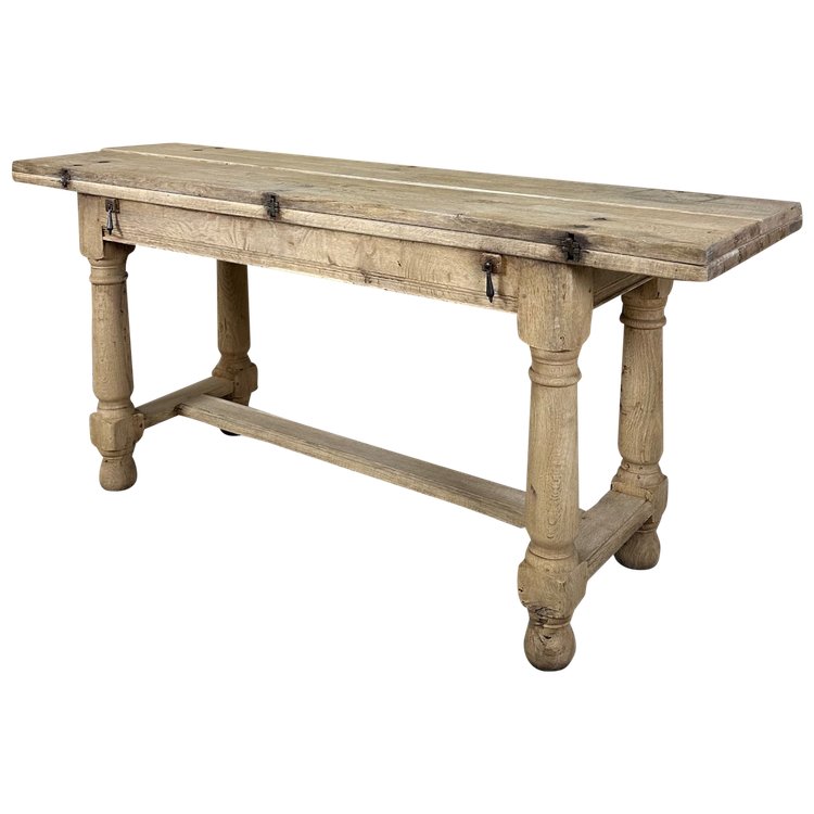 Table de milieu en chêne 20e siècle 