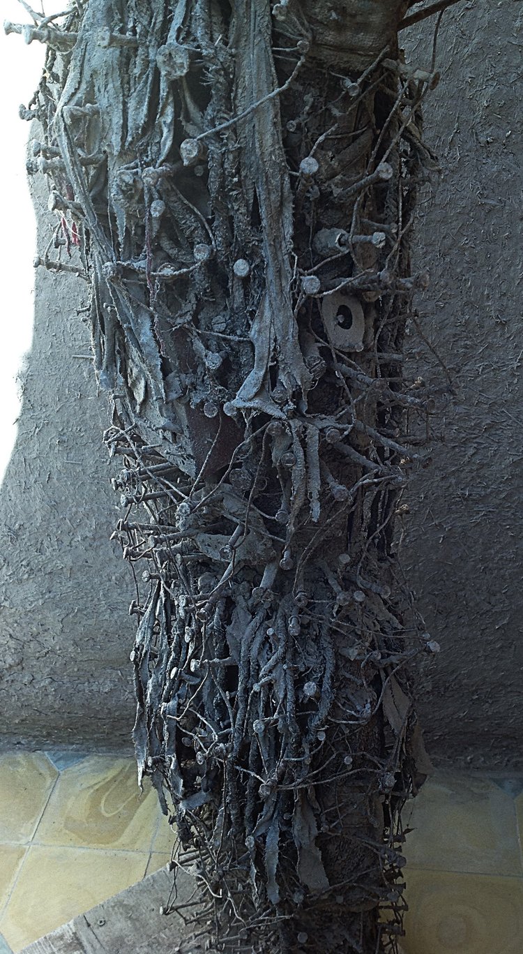 Feticcio per unghie molto grande, Africa centrale.