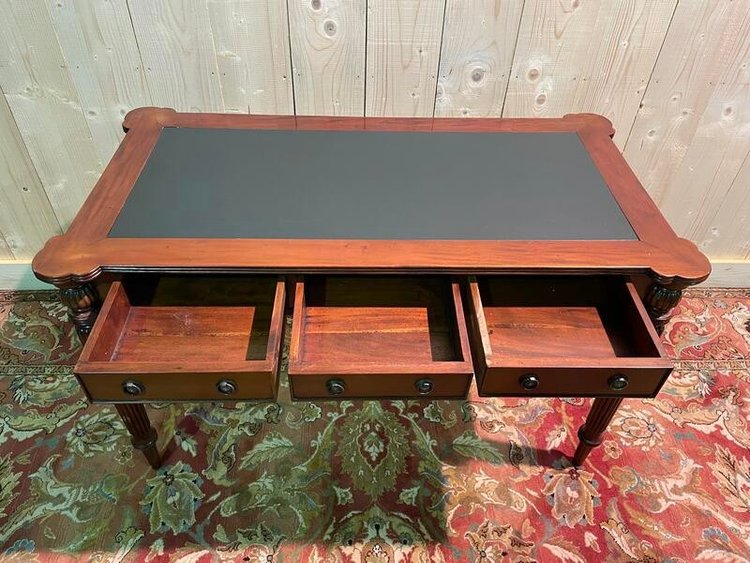 English style flat desk