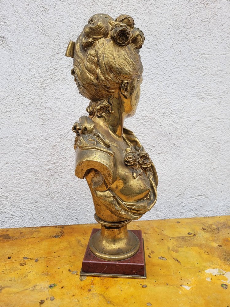 A Carrier, Frauenbüste aus Bronze, Signiert, 19. Jahrhundert
