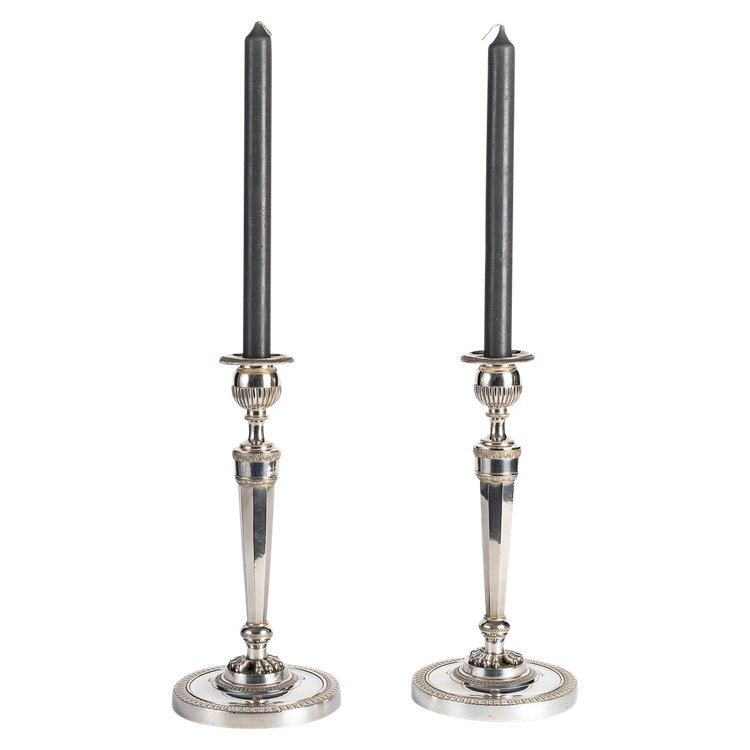 André Antoine Ravrio (1759-1814) Pair of octagonal silvered bronze candlesticks circa 1808-1810