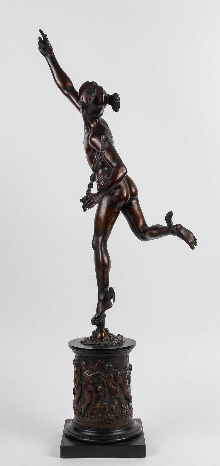 Bronze aus dem 19. Jahrhundert mit brauner Patina - Der fliegende Merkur nach Jean de Bologne