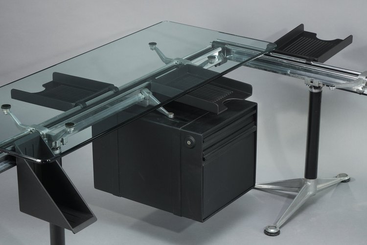 Wichtiger Schreibtisch von Bruce BURDICK (1933-2021) für HERMAN MILLER Editor