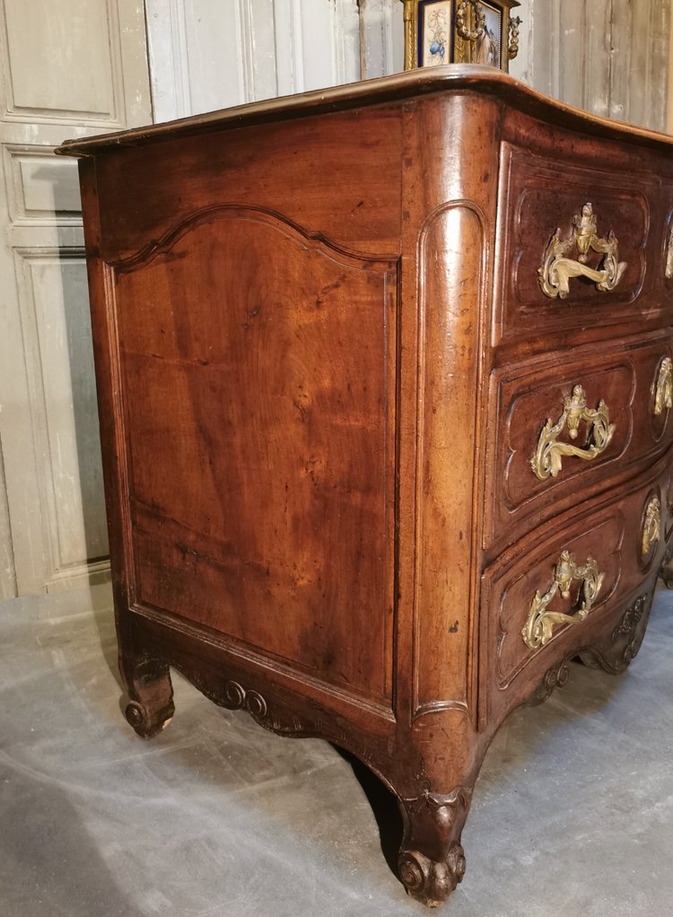 Commode Estampillée Jf Thuillier XVIIIe