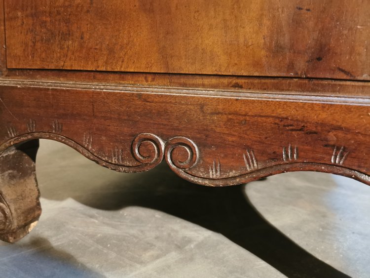 Commode Estampillée Jf Thuillier XVIIIe