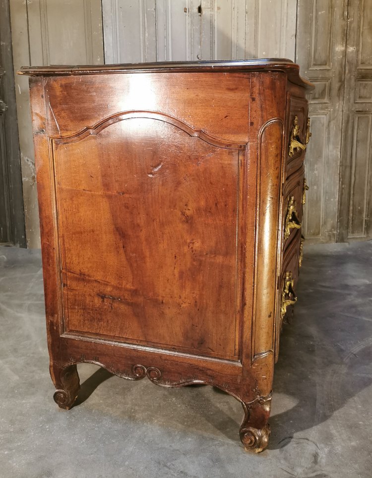 Commode Estampillée Jf Thuillier XVIIIe