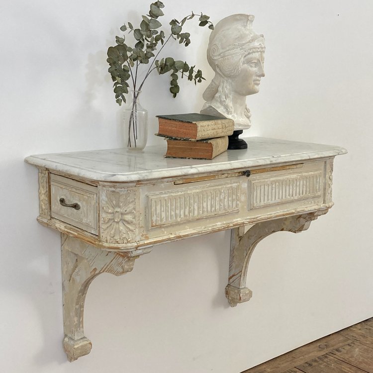 Console de style Louis XIX