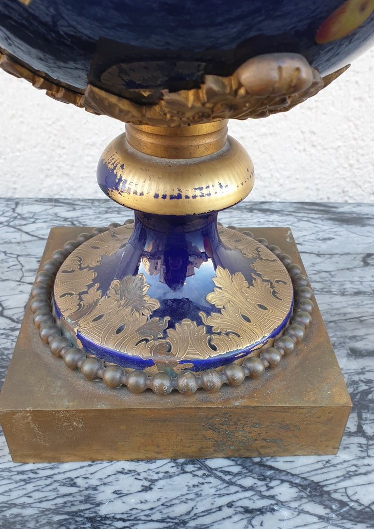 Dans Le Goût De Sèvres, vaso mediceo, Napoleone III, XIX secolo