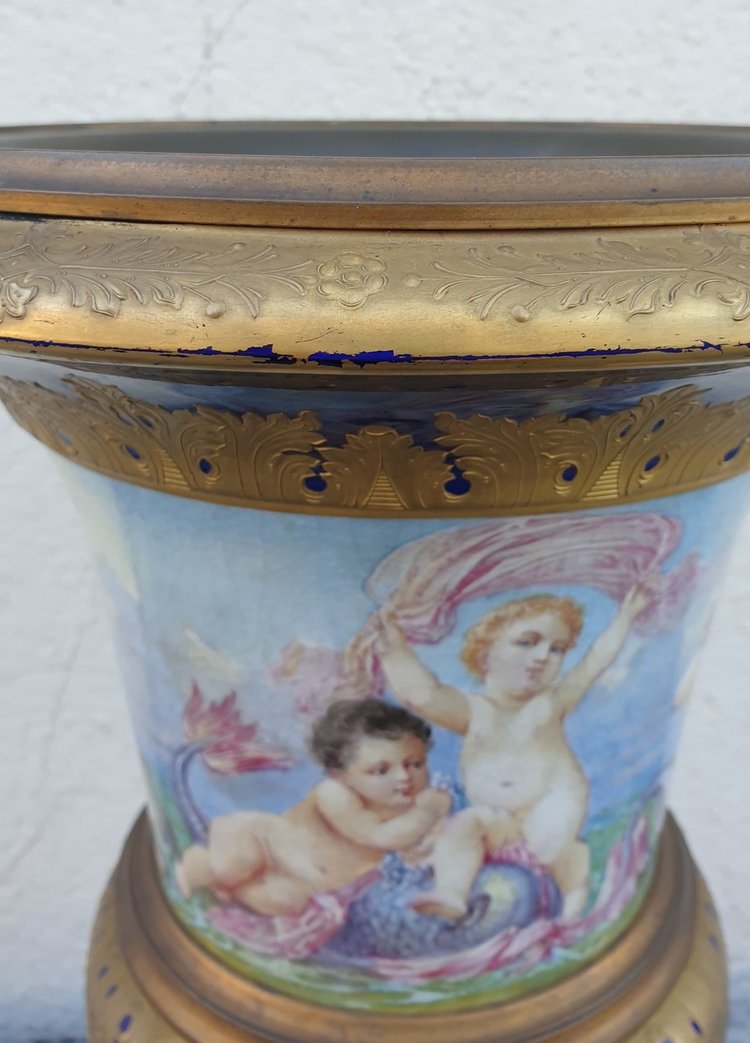 Dans Le Goût De Sèvres, vaso mediceo, Napoleone III, XIX secolo