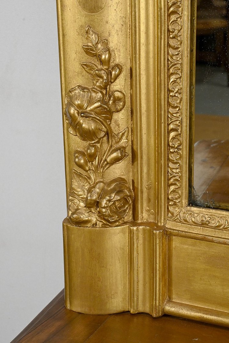 Important Miroir en bois doré, style Louis XV – 1re partie XIXe