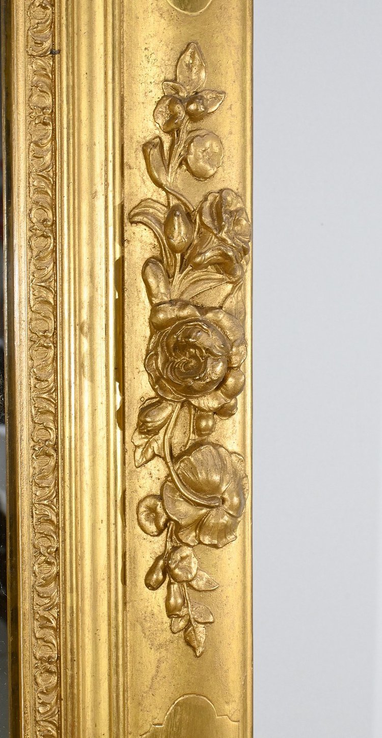 Important Miroir en bois doré, style Louis XV – 1re partie XIXe