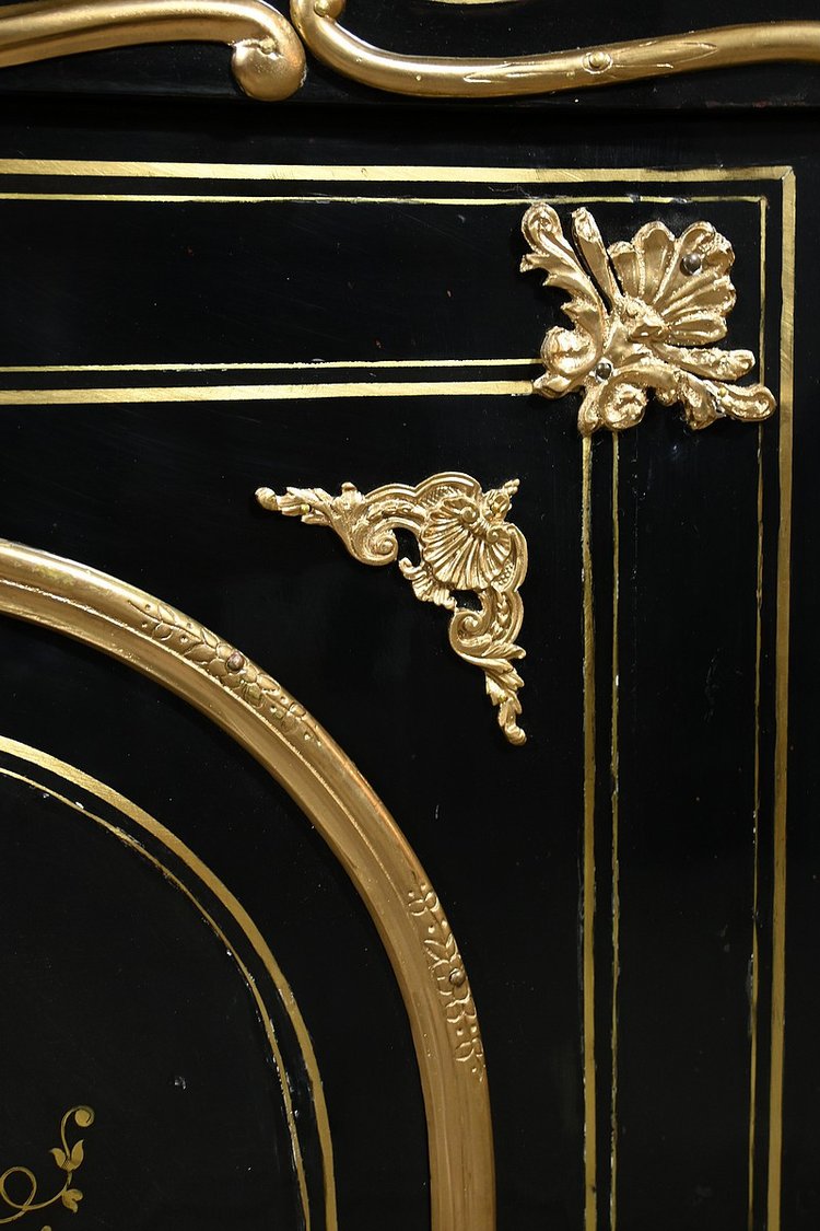 Armadio in legno di pero annerito del periodo Napoleone III - Metà del XIX secolo