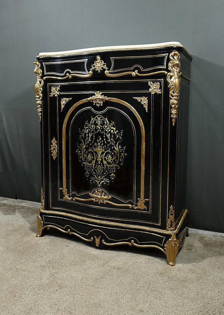 Armadio in legno di pero annerito del periodo Napoleone III - Metà del XIX secolo