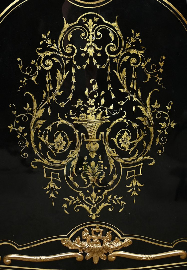 Armadio in legno di pero annerito del periodo Napoleone III - Metà del XIX secolo