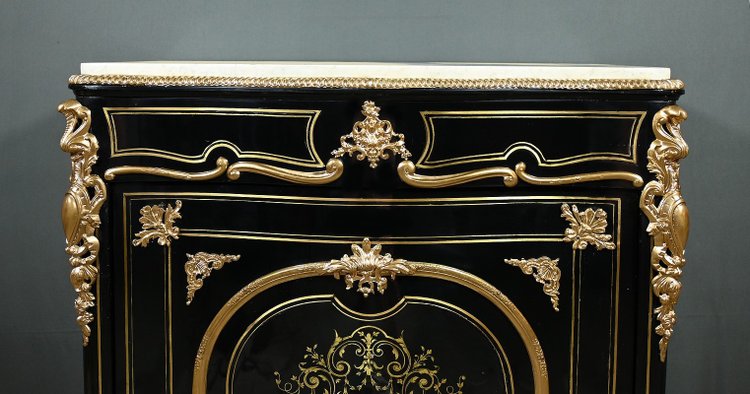 Armadio in legno di pero annerito del periodo Napoleone III - Metà del XIX secolo