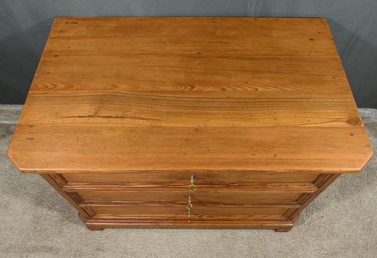 Small chest of drawers in Pitchpin - 1930