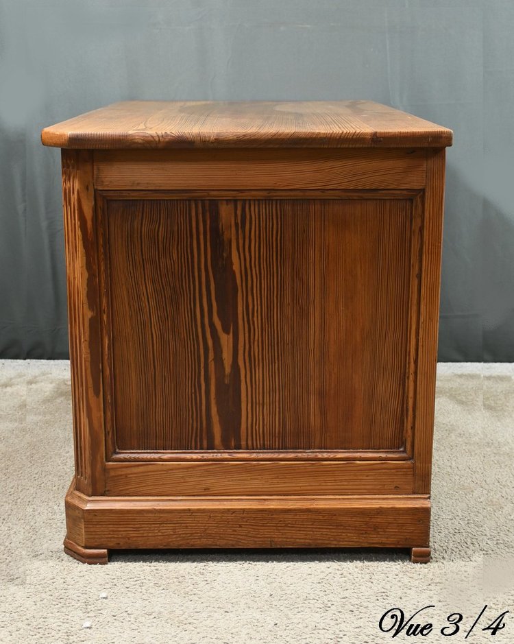 Small chest of drawers in Pitchpin - 1930