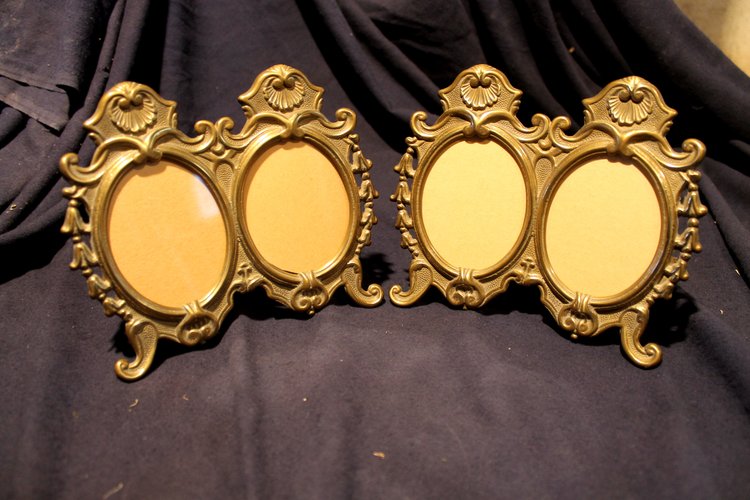 Ancienne Broche Cadre Louis XV En Laiton Plaqué Or - Porte-photos Vintage, Occasion