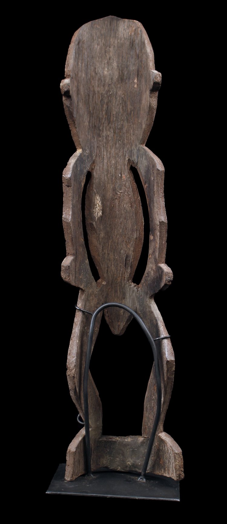 Charme à cochon, écorce gravée, art tribal , art océanien, art premier, Océanie, sculpture
