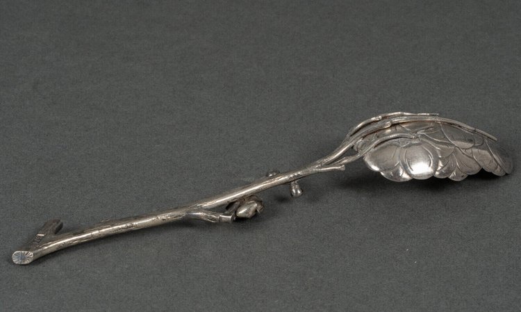 Dessert spoon in initial silver SM naturalist branch 64 grams