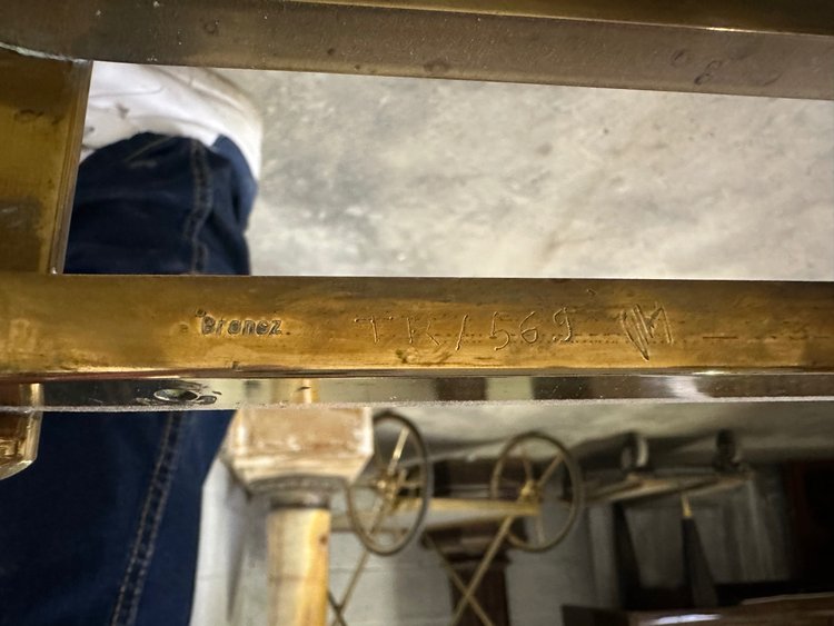 Couchtisch 60er Jahre aus Bronze Jacques QUINET
